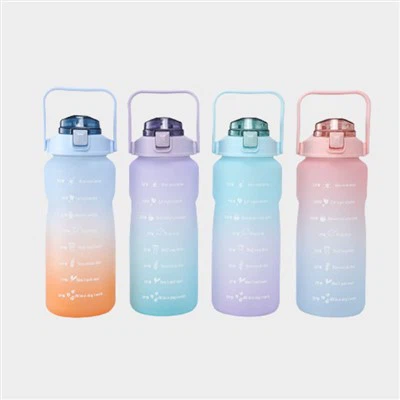 ¿Los vasos de plástico afectan el sabor del agua?